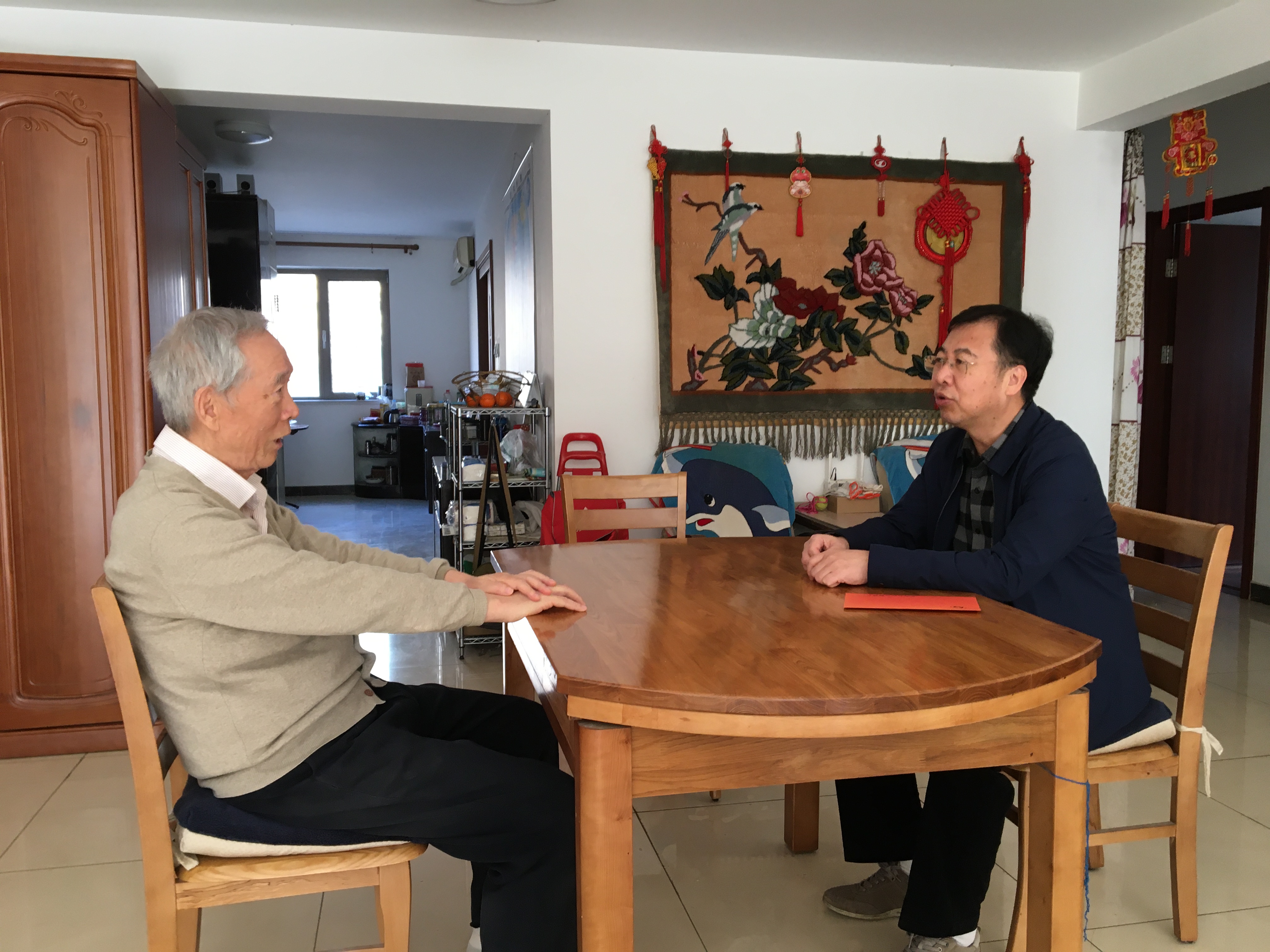 有研集團持續(xù)開展春節(jié)“送溫暖” 走訪慰問