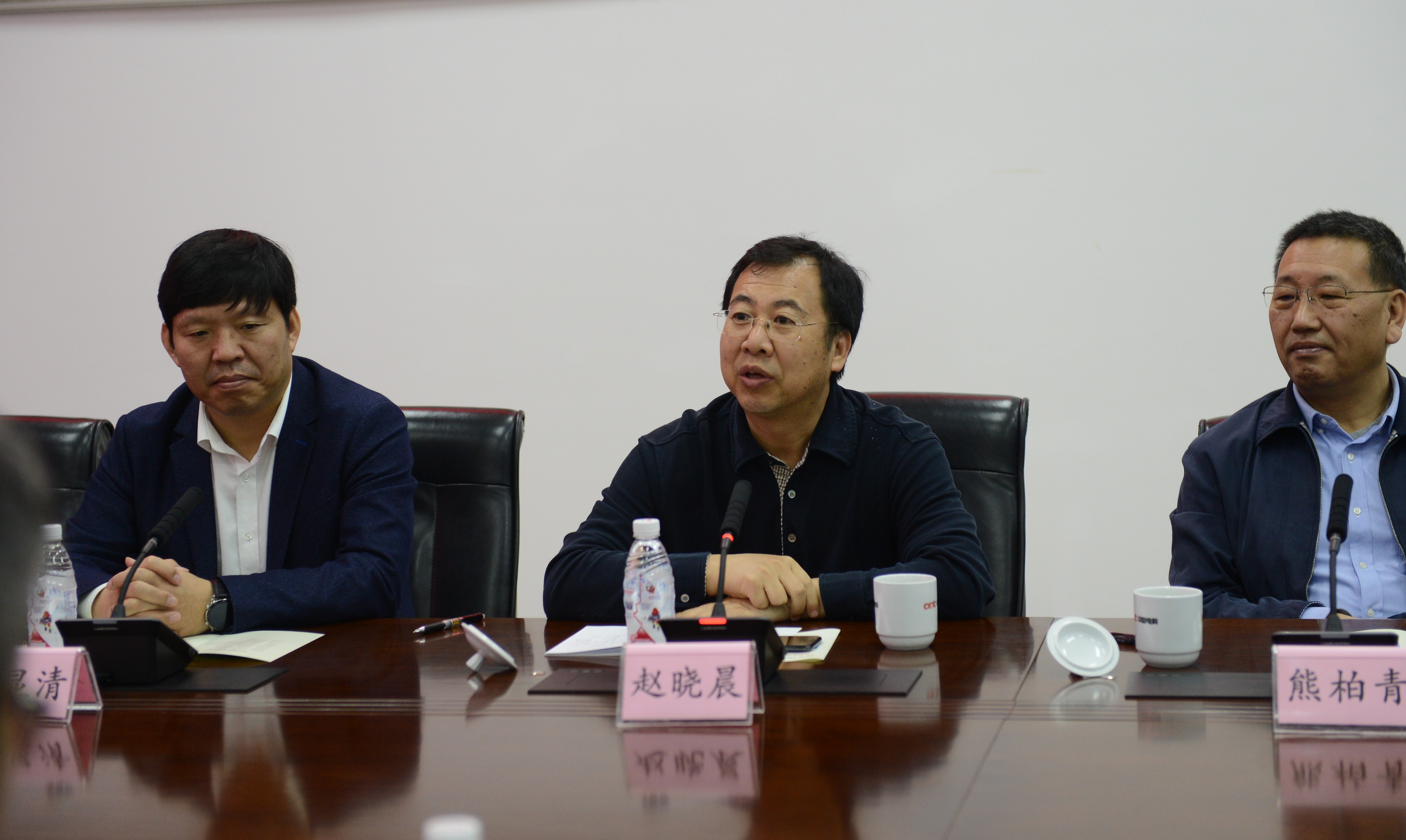 有研集團(tuán)黨委書記、董事長趙曉晨一行走訪中國電科29所