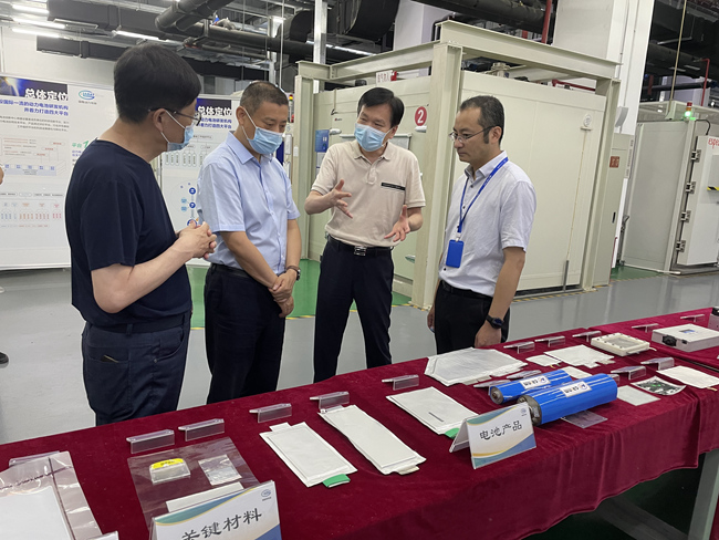 懷柔區(qū)委常委、政法委書記莫劍彬一行到國聯(lián)研究院調(diào)研座談