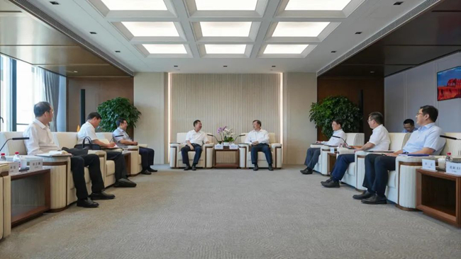 中國有研黨委書記、董事長趙曉晨拜訪中國誠通黨委書記、董事長奚正平