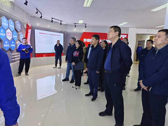 以學(xué)促干—中國有研工會(huì)赴濰柴集團(tuán)開展推進(jìn)產(chǎn)業(yè)工人隊(duì)伍建設(shè)改革學(xué)習(xí)調(diào)研