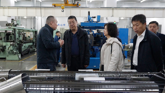 中國機(jī)械冶金建材工會(huì)副主席關(guān)明一行調(diào)研中國有研山東德州基地